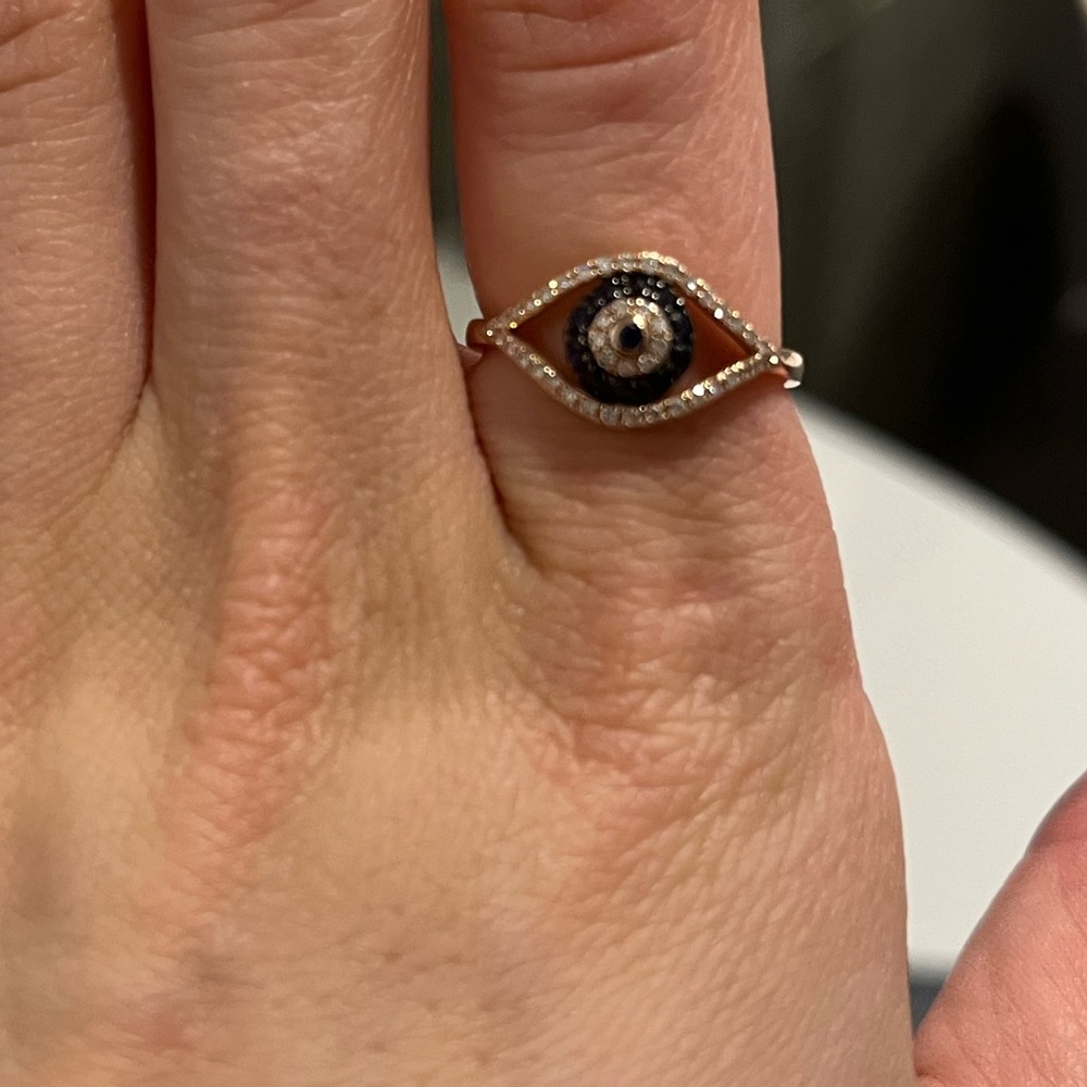Ring concierge Sapphire and diamond  cut-out evil eye ring